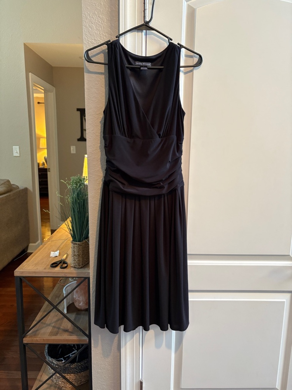 Jessica Howard Black Sleeveless Faux-Wrap Midi Dress